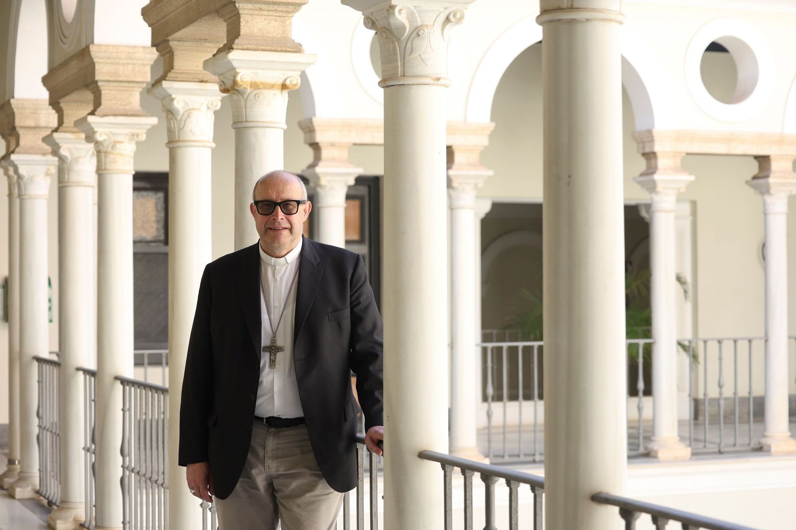 José Antonio Satué, obispo de Málaga, antes de una entrevista con 'Málaga Hoy'.