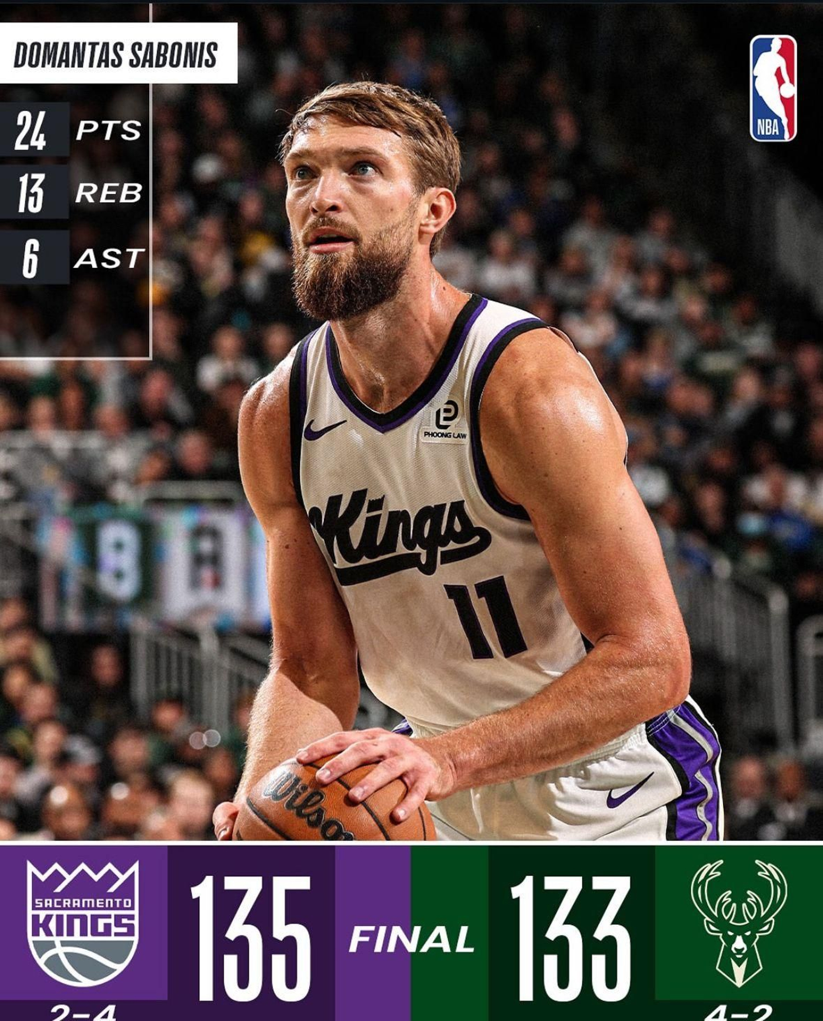 Domas Sabonis frena a Antetokounmpo