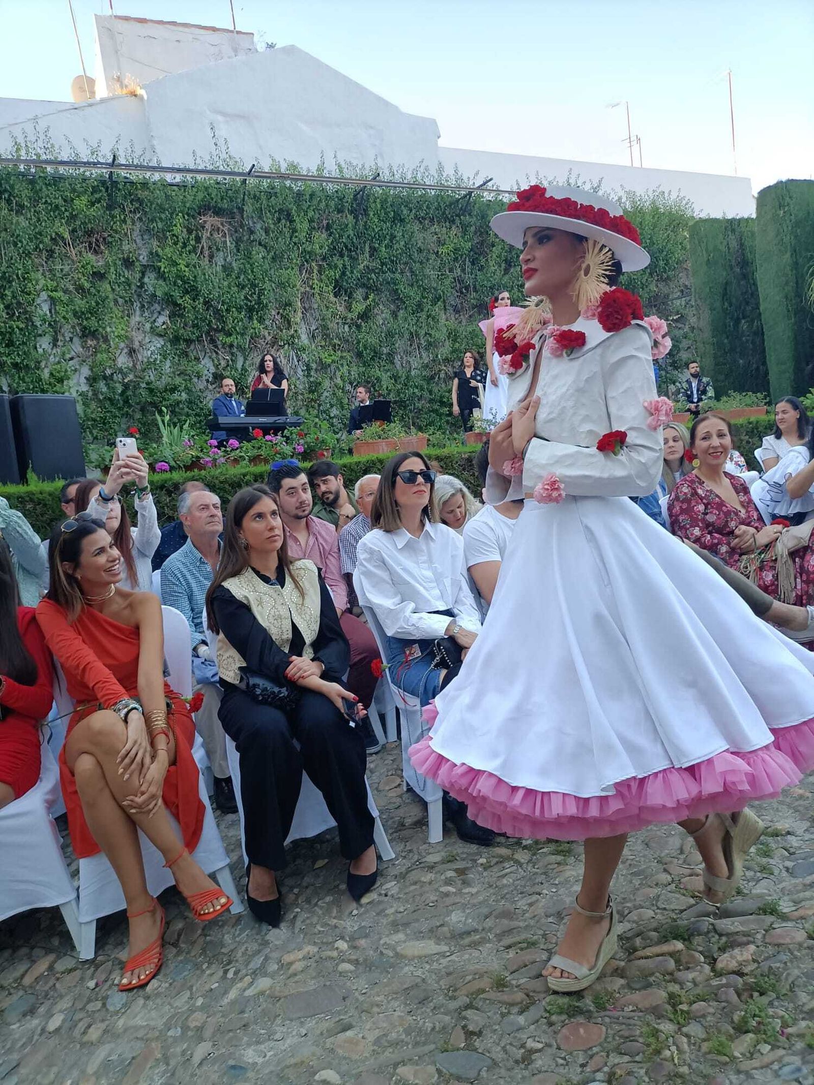 En fotos, el desfile flamenco Juventud Está De Moda en Córdoba