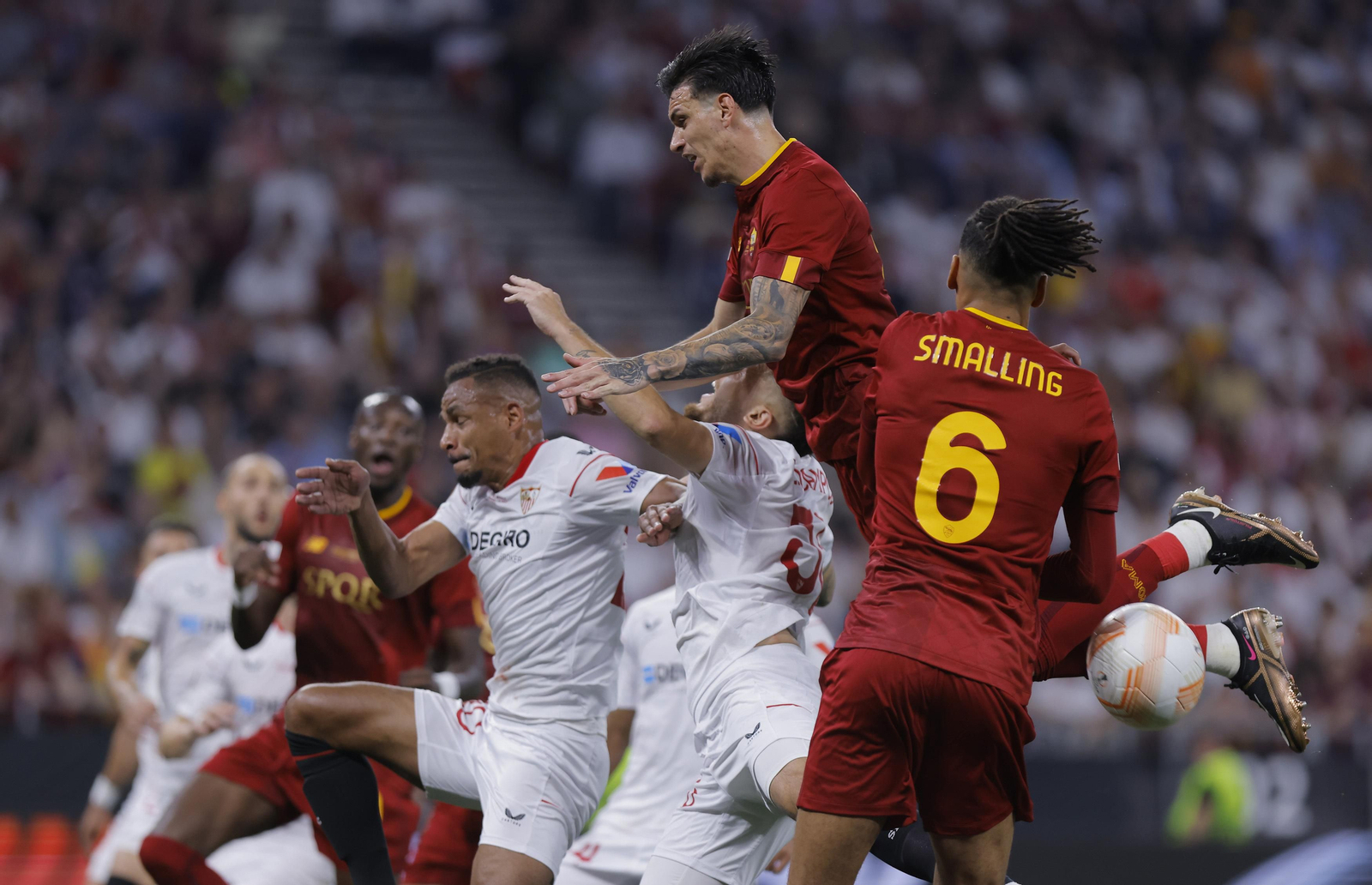Las imágenes del Sevilla-Roma