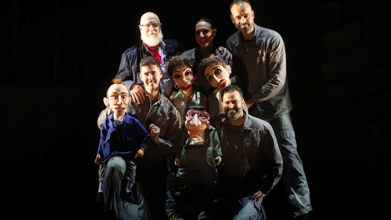 La compañía se prepara para estrenar este viernes.