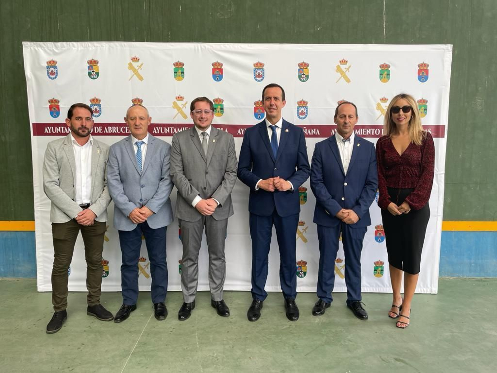 Ismael Gil, alcalde de Abrucena, junto al subdelegado del Gobierno, José María Martín. Ismael Gil, alcalde de Abrucena, junto al subdelegado del Gobierno, José María Martín.