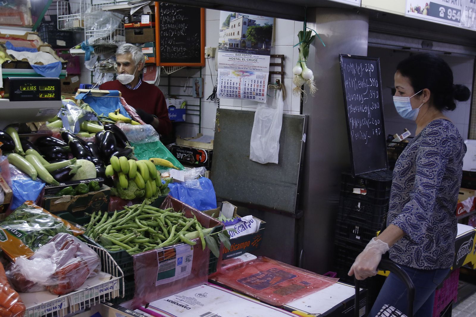 De Los Remedios al Plantinar : Ir de compras el Sábado Santo