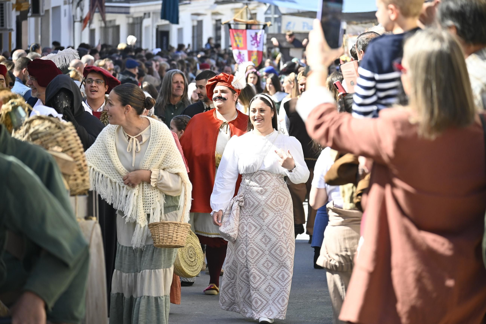 Las mejores imágenes de la Feria Medieval del Descubrimiento en Palos de la Frontera 2025