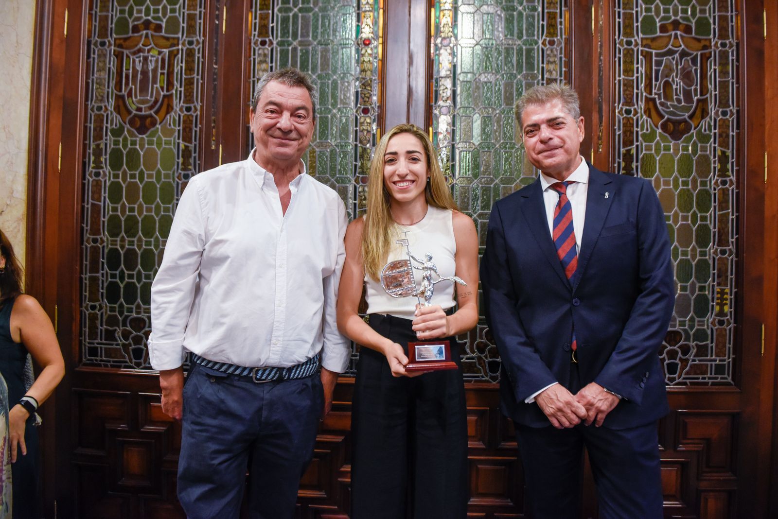 El alcalde recibe a Olga Carmona