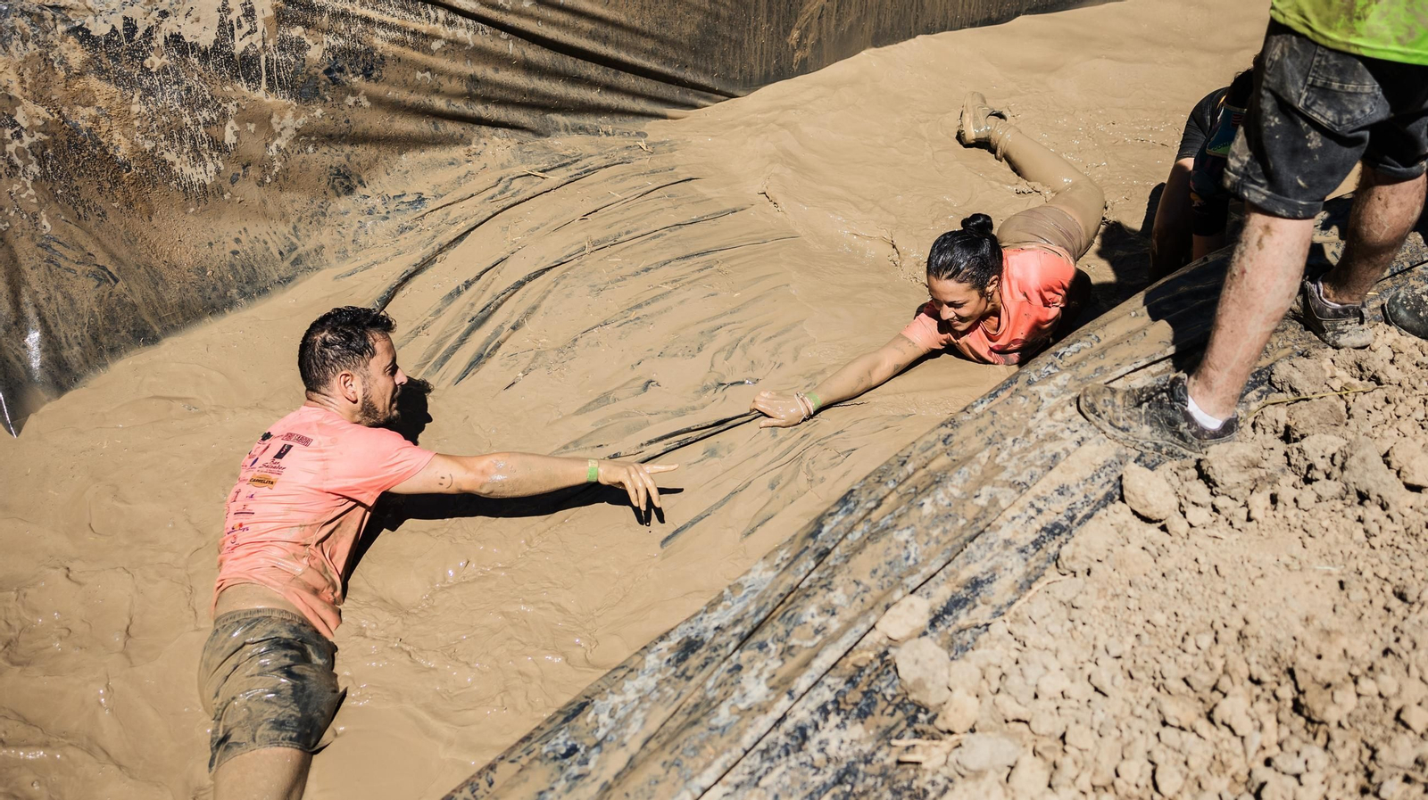 Búscate en la Carrera del Barro de La Barca de la Florida 2024