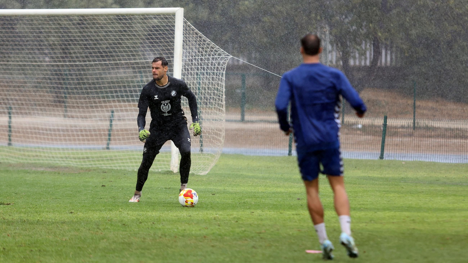 Primer entrenamiento del nuevo entrenador en el Xerez DFC