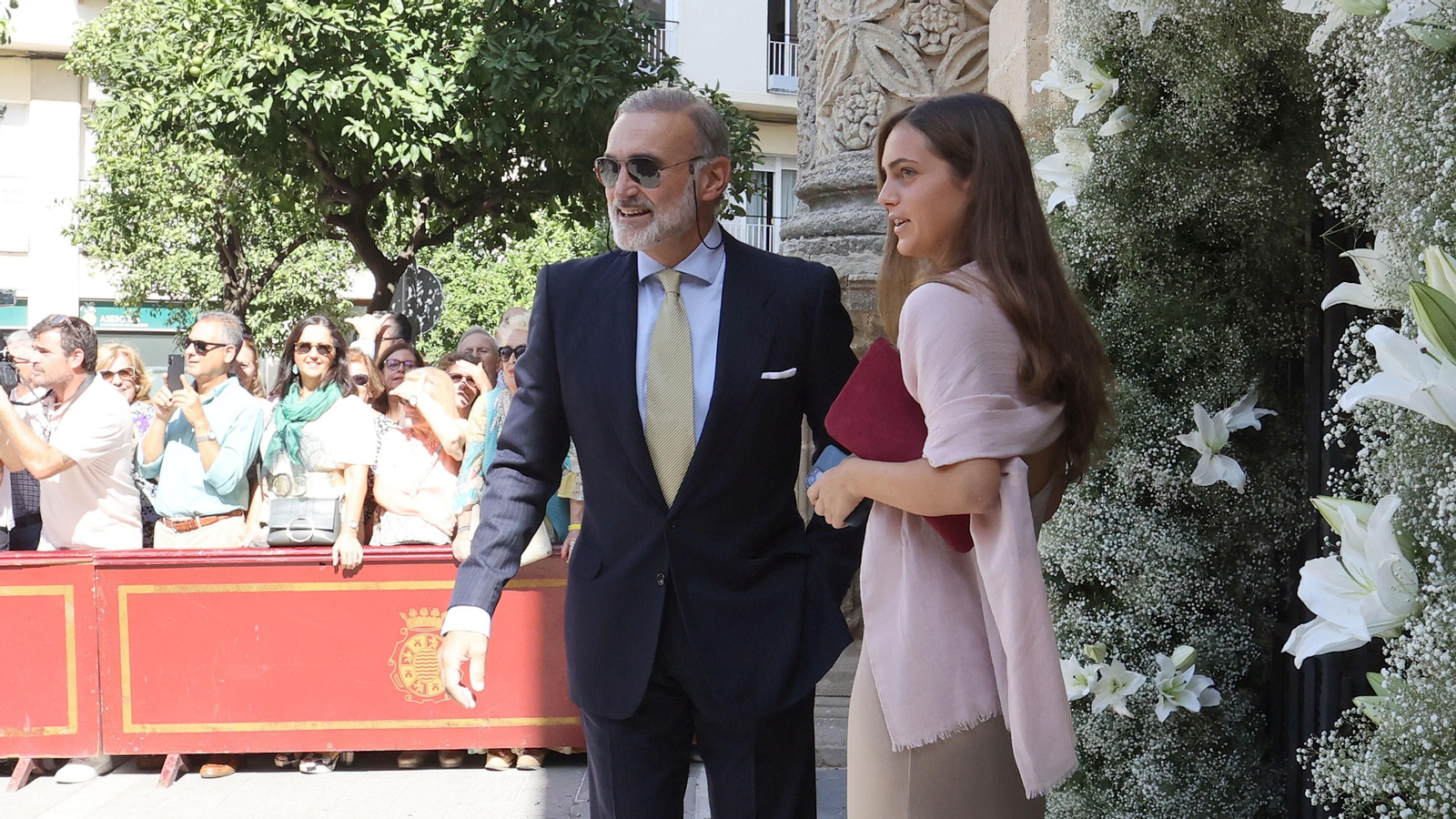 Javier Fitz-James y su hija Mencía, fruto de su relación con Isabel Sartorius