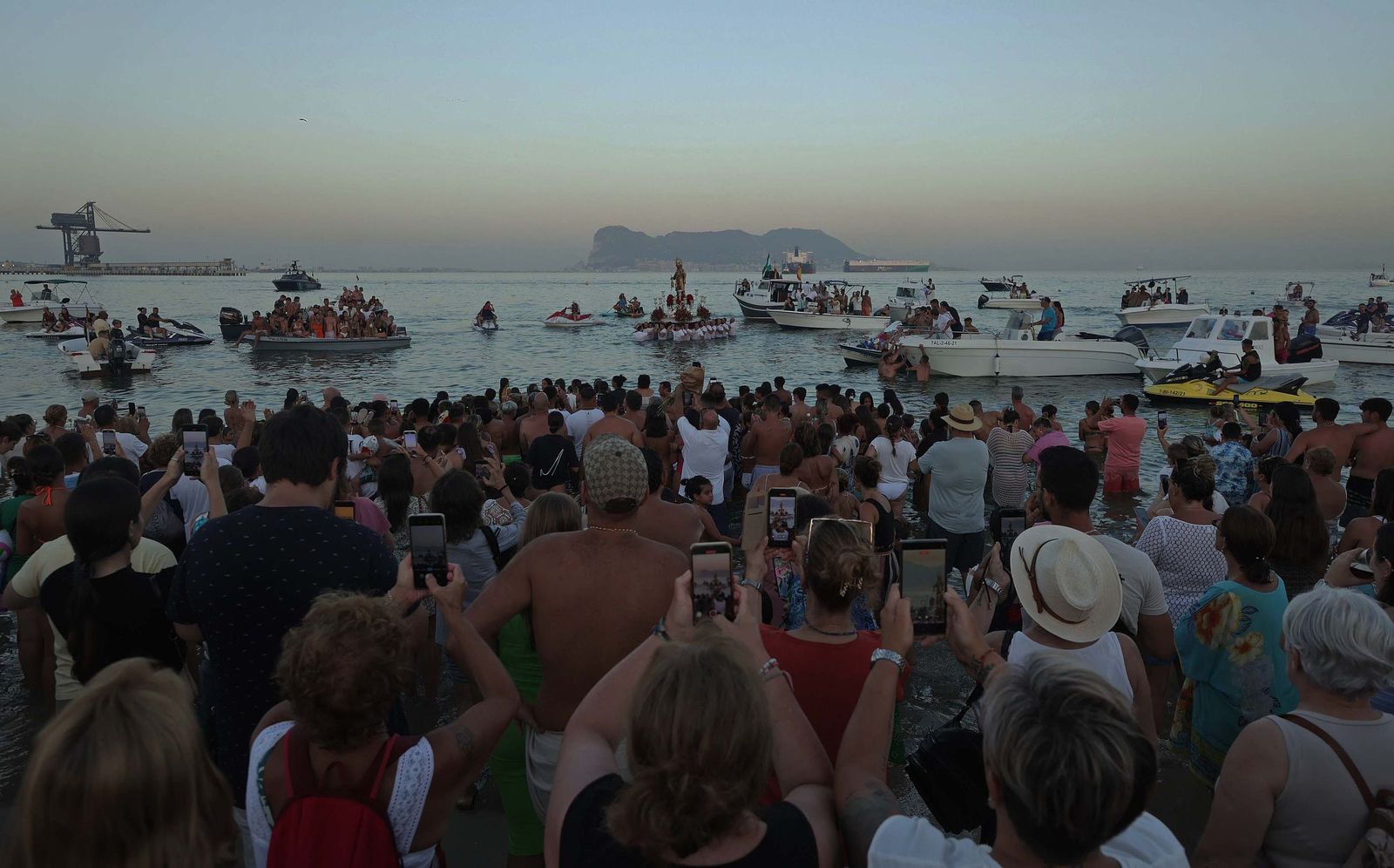 PROCESIΠVIRGEN CARMEN PALMONES 2025 ERASMO (38)