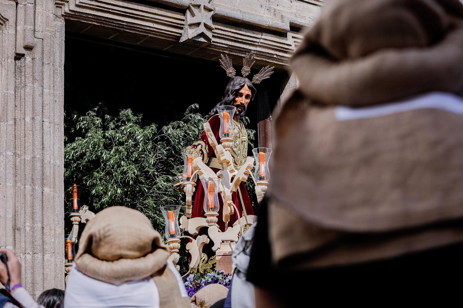 Imágenes de la salida del Predimiento en la Semana Santa de El Puerto 2025