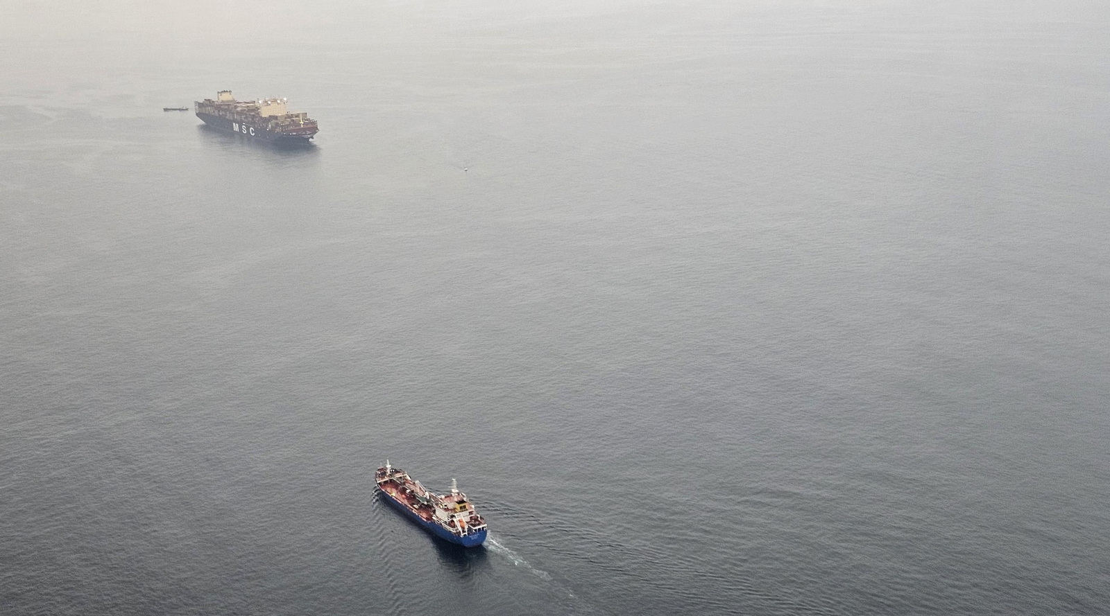 Las fotos del estrecho de Gibraltar, a vista de helicóptero: Ceuta y la bahía de Algeciras