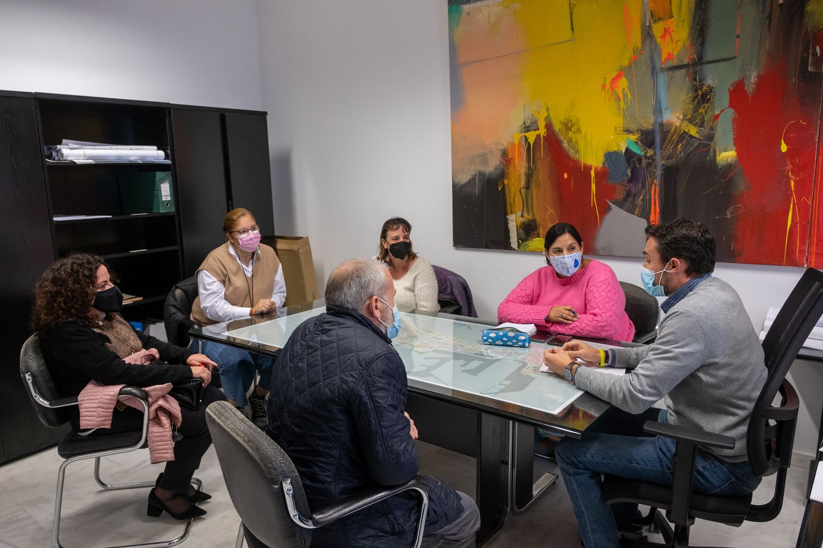Los concejales Martín Vila y Ana Fernández se reúnen con representantes de colegios concertados.