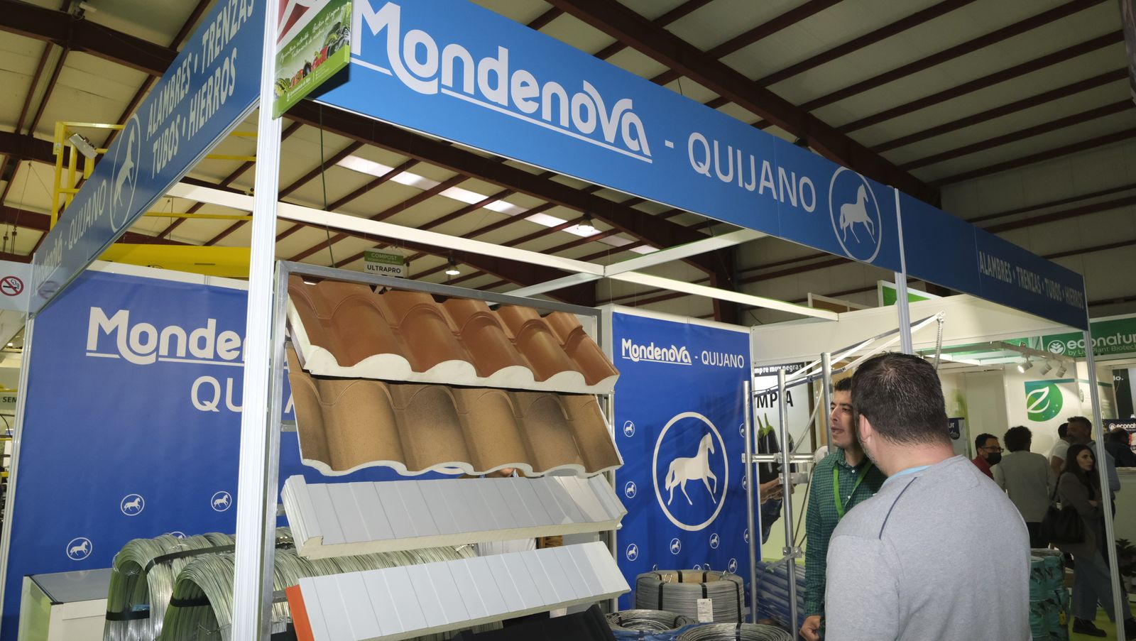 Imágenes del primer día de Expolevante Níjar.