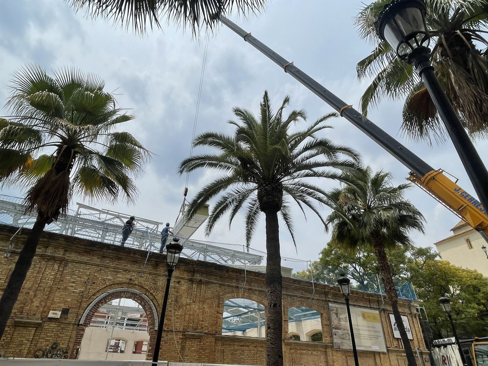 Trabajos para el montaje de la cubierta.