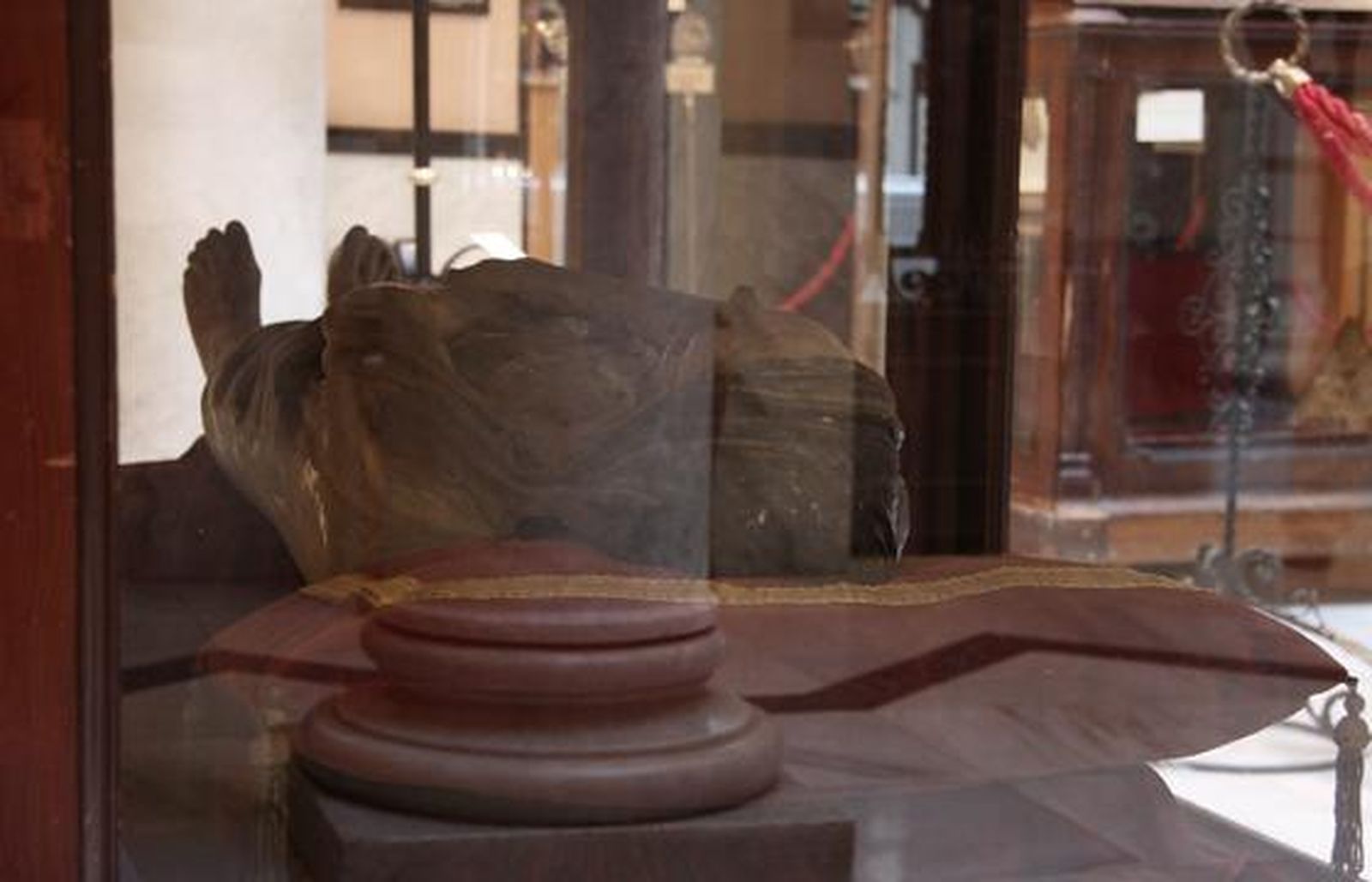 'Mors Mortem Superavit', los orígenes del Santo Entierro