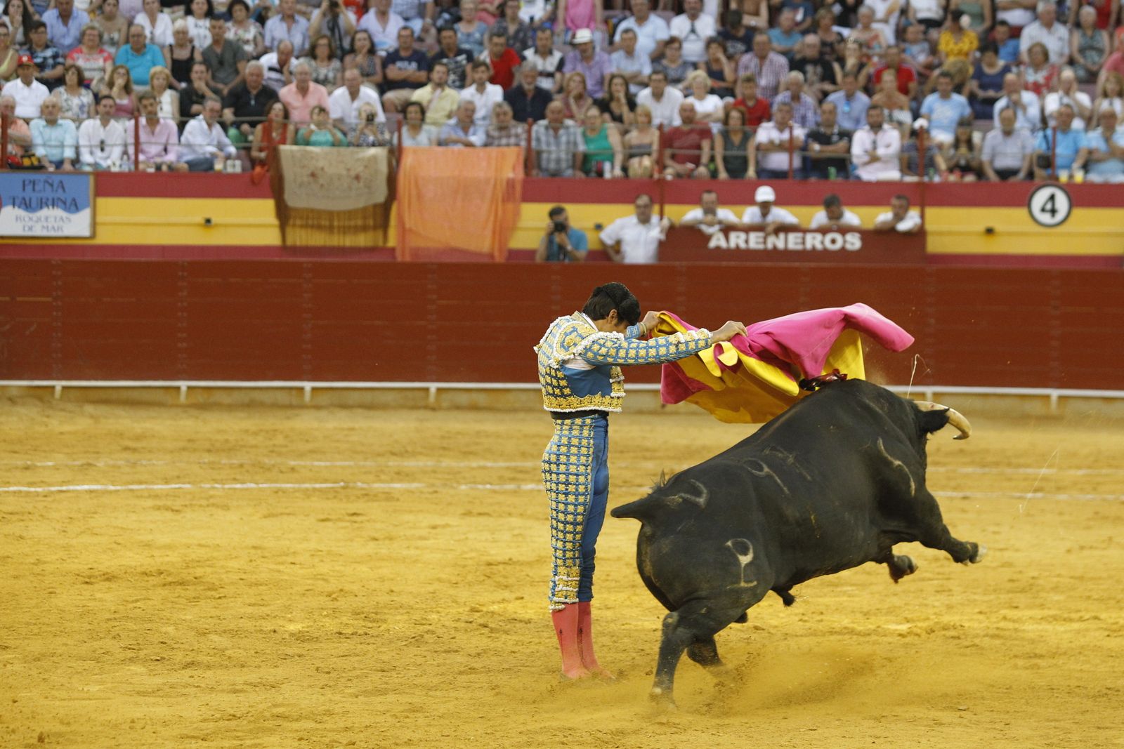 Fotogalería corrida toros Feria Santa Ana-Roquetas de Mar-El Juli-Perera-Aguado