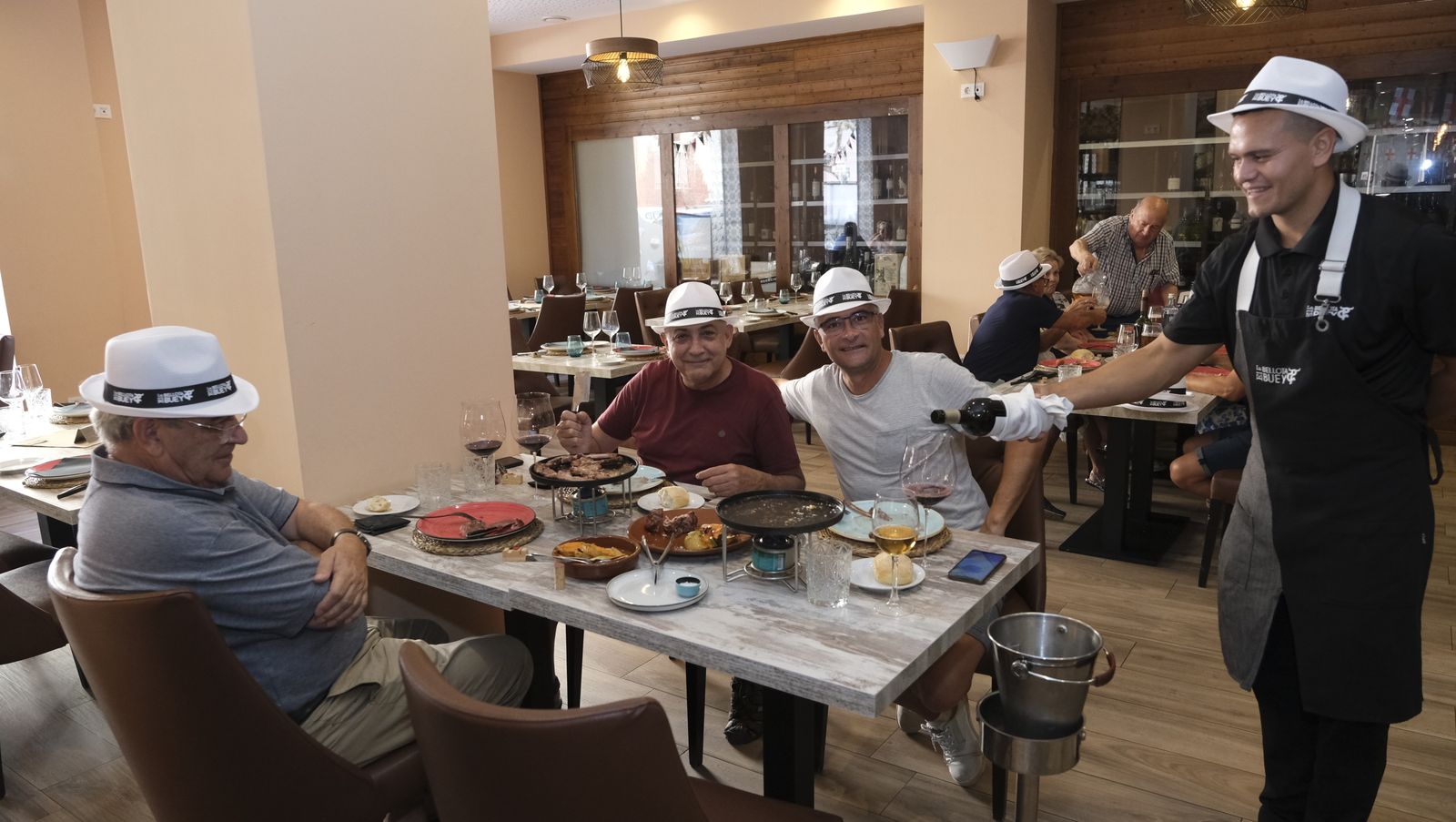 El Restaurante La Bellota y El Buey en la Feria de Almería 2023