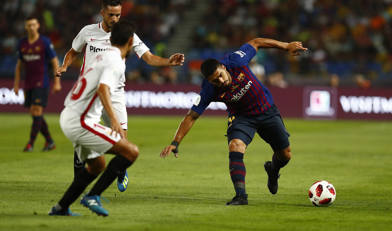Las imágenes del Sevilla-Barcelona de la Supercopa
