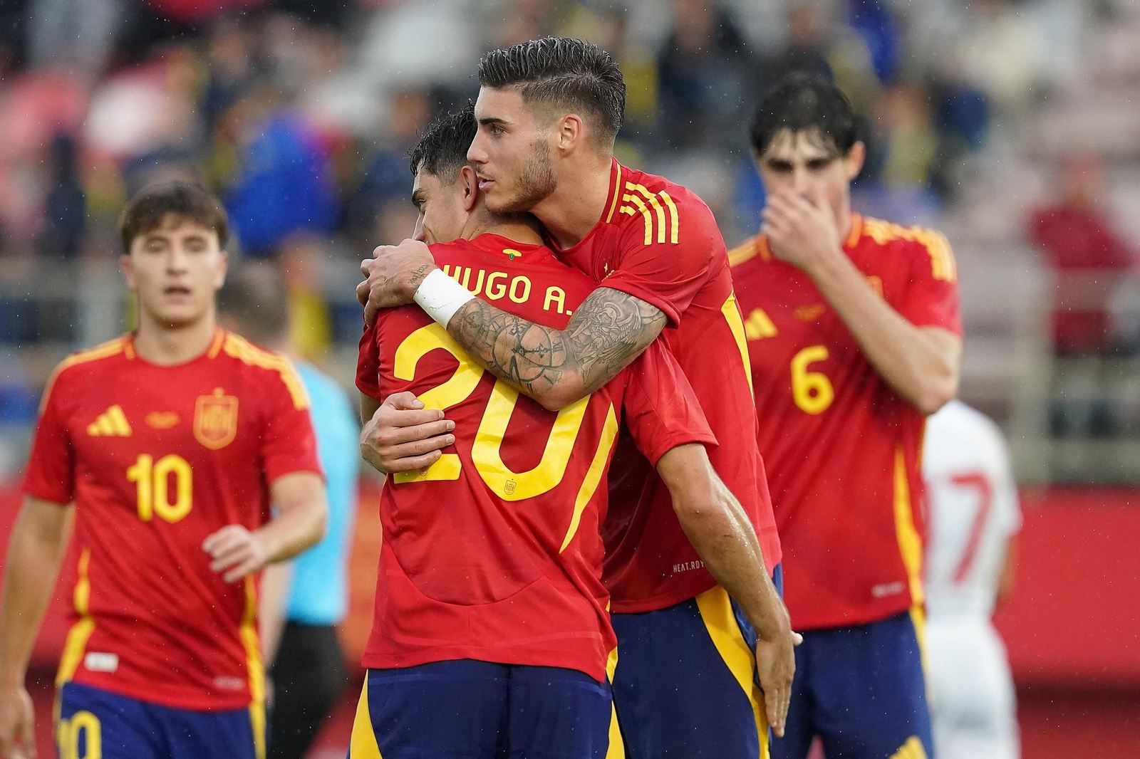 Roberto, debut y gol con España sub 21