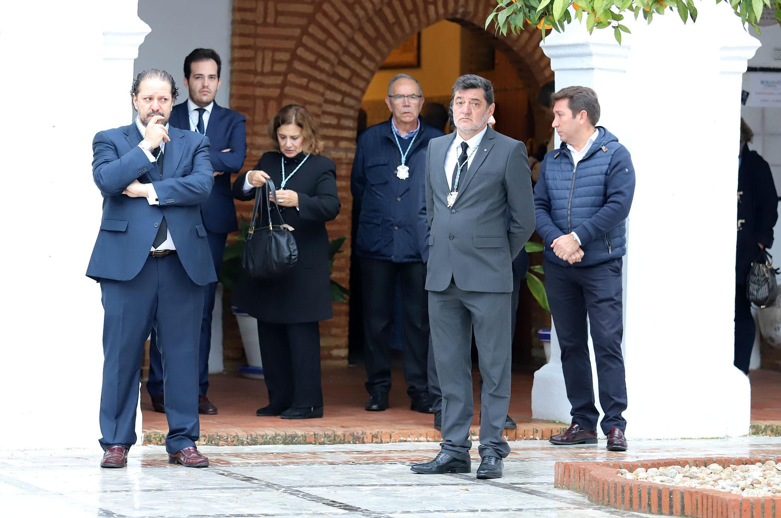 Imágenes del funeral de Bienvenido González, hermano mayor de la Cinta