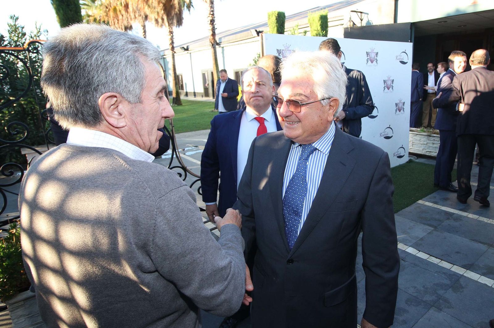 Imágenes del Desayuno Informativo del Grupo Joly con Javier Targhetta