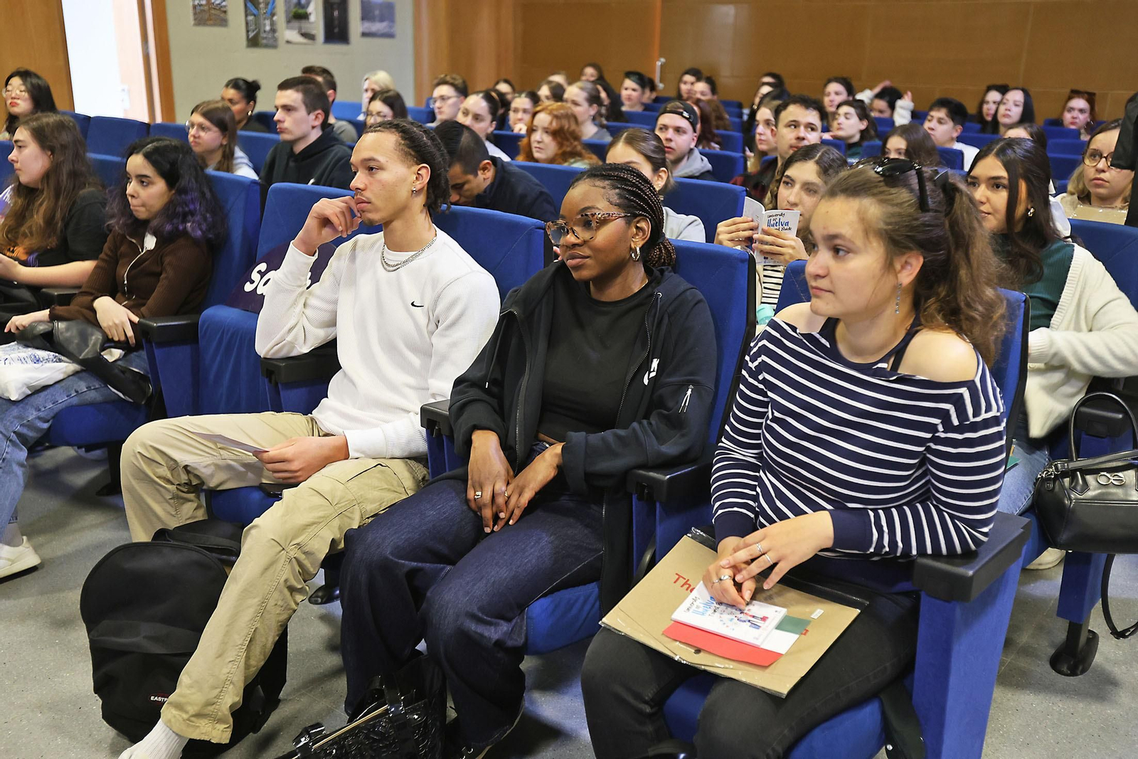 Imágenes de la Welcome Ceremony para dar la bienvenida al alumnado Erasmus que estudiará en la UHU