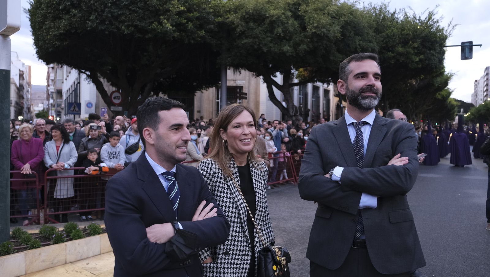 Procesión del Encuentro en Almería, en imágenes.