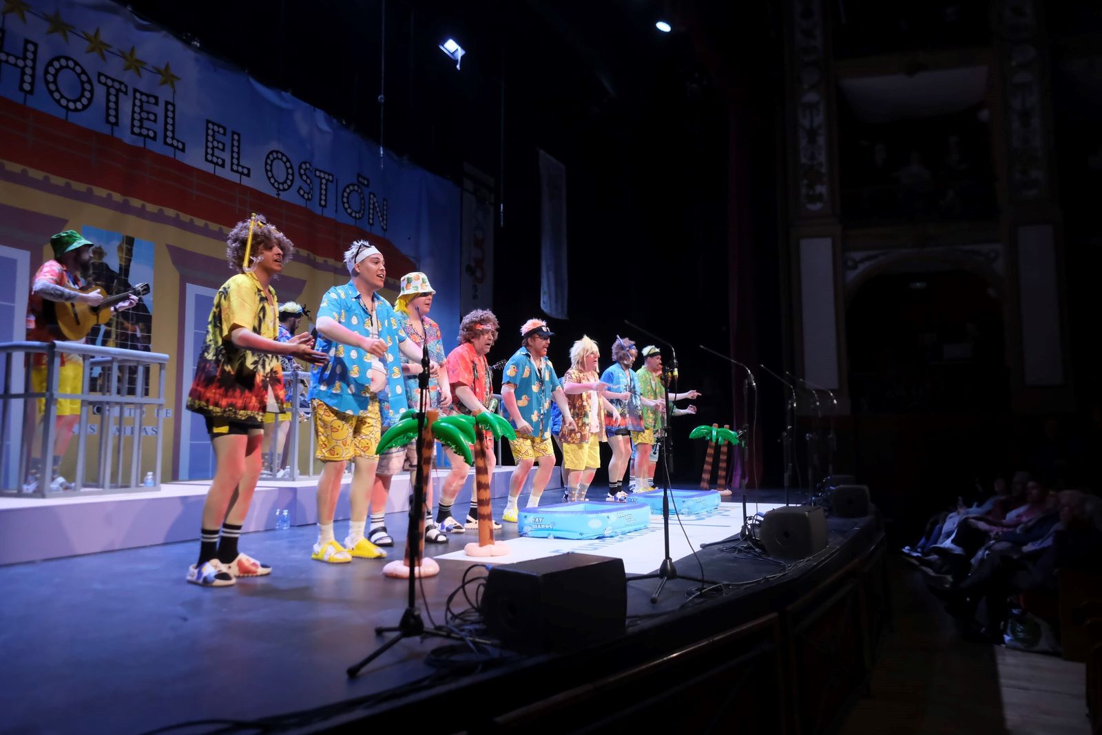 Arranca el Concurso de Agrupaciones del Carnaval de Córdoba, en imágenes