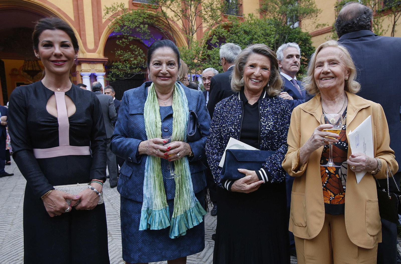 Los asistentes al VII Premio Manuel Clavero