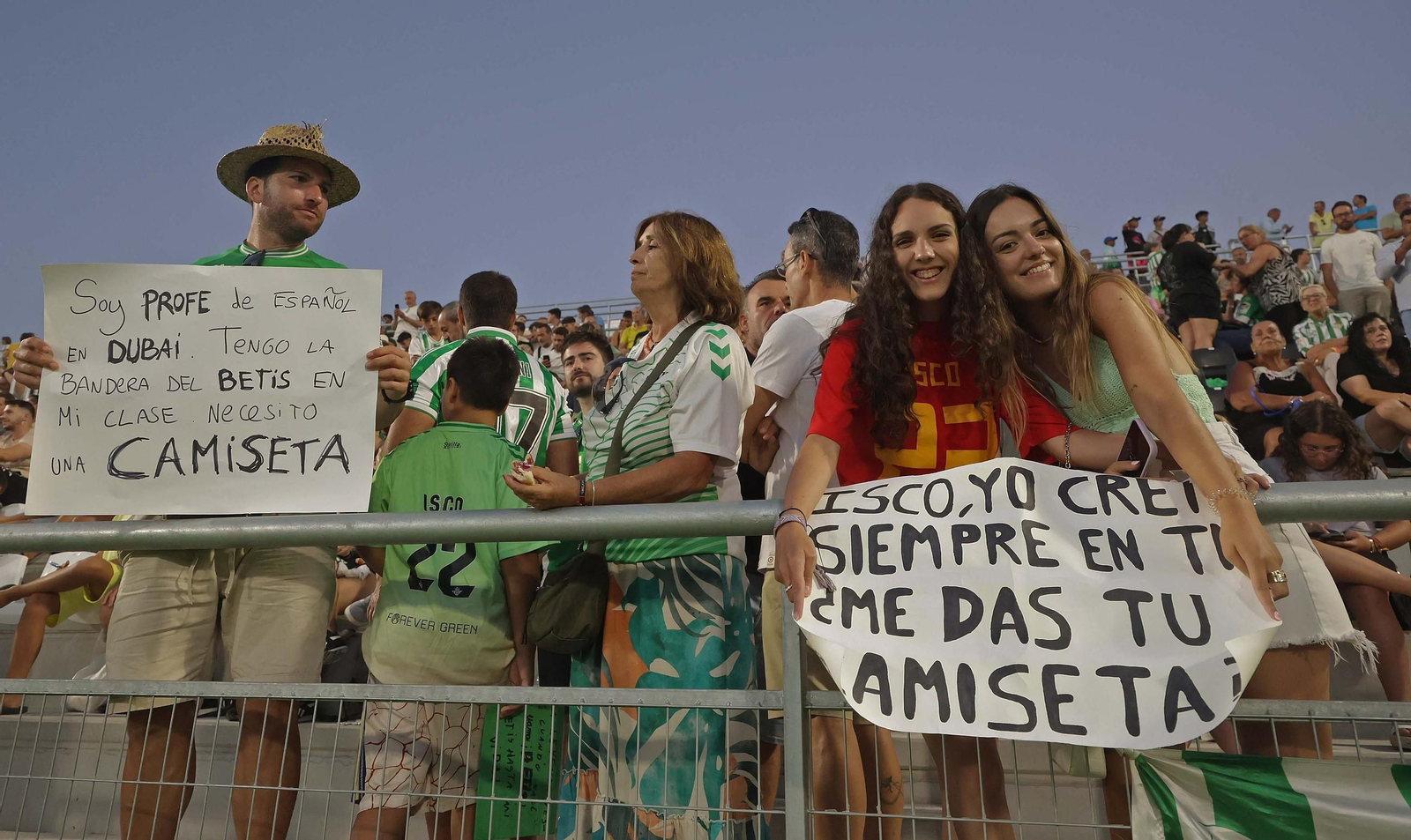 Búscate durante el Betis - Cádiz