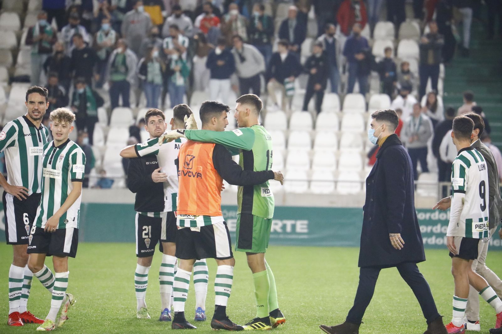 La victoria del Córdoba CF ante el Cacereño, en imágenes
