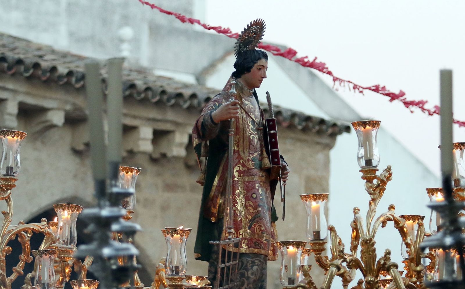 San Lorenzo Mártir, durante una salida procesional.