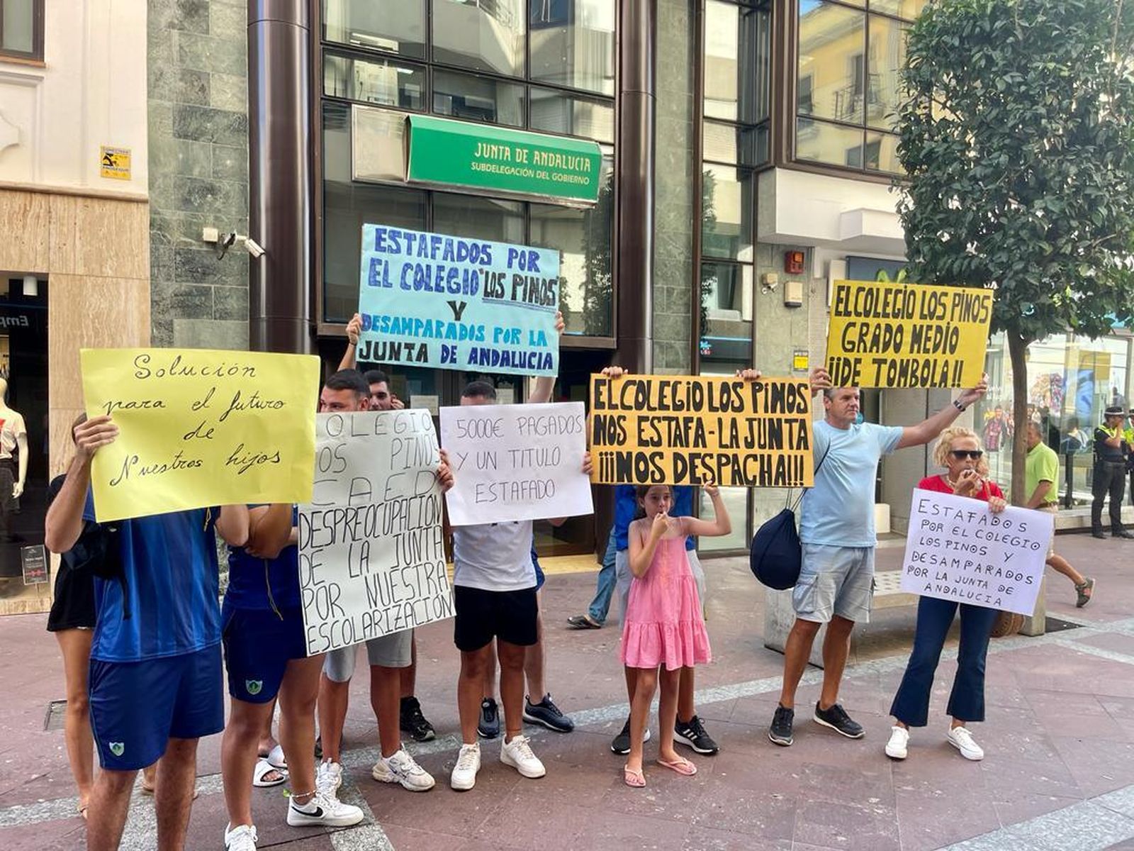Los participantes en la concentración.
