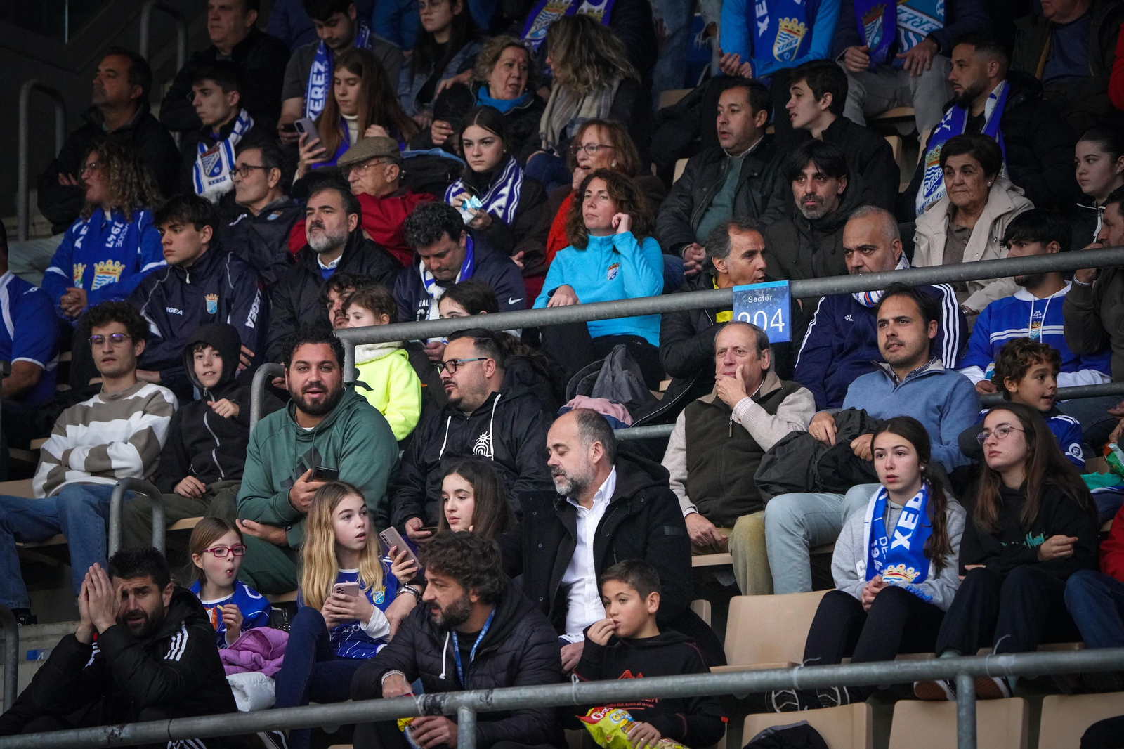 Búscate en el partido del Xerez CD - Cabecense