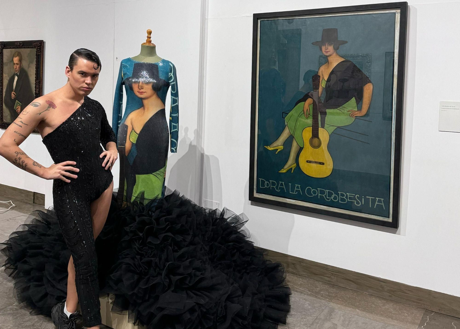 José Perea durante la creación de un modelo en el Museo de Bellas Artes de Córdoba