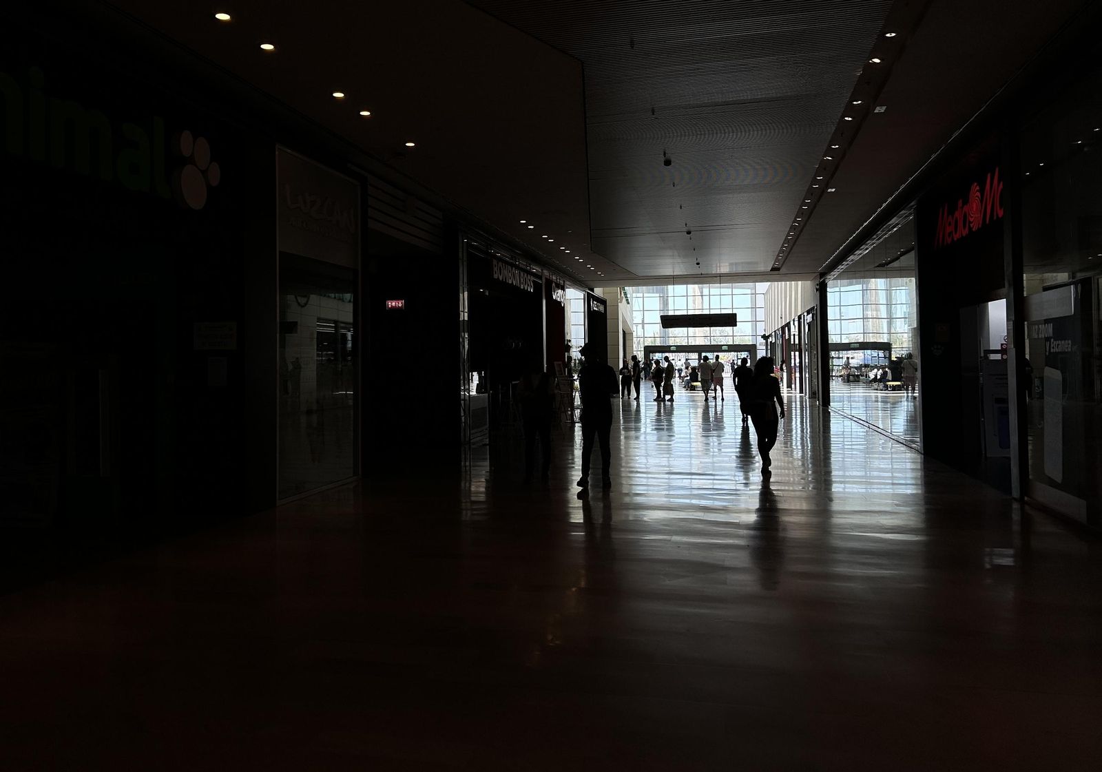 Imágenes del apagón en Sevilla