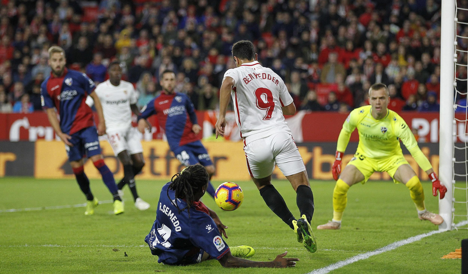 El Sevilla-Huesca, en imágenes