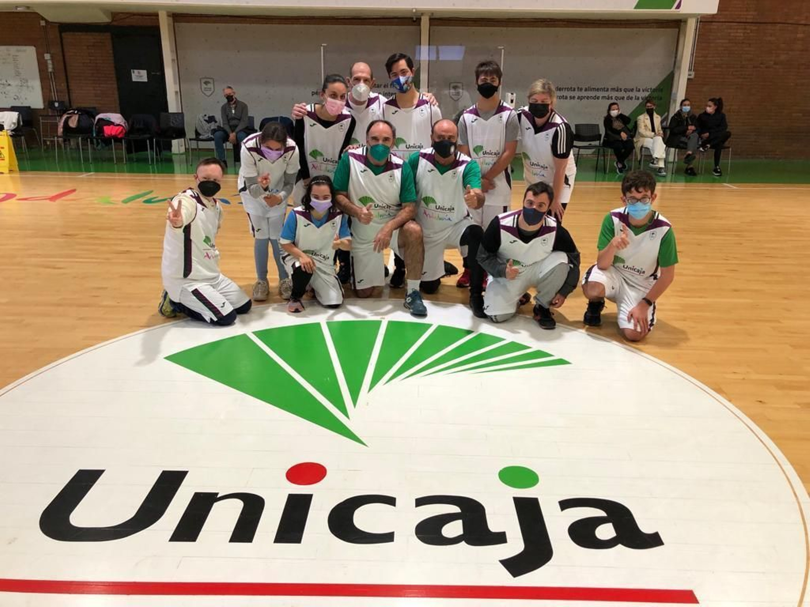 El Unicaja pone en marcha el proyecto ‘BasketVal: Baloncesto de Valores’.