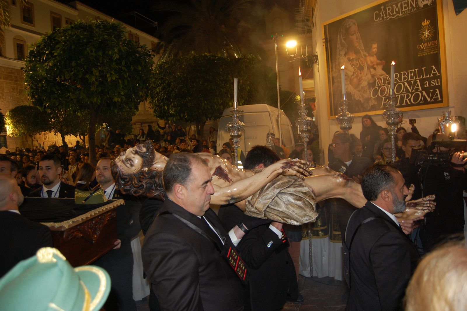 El Viernes Santo en Marbella en fotos