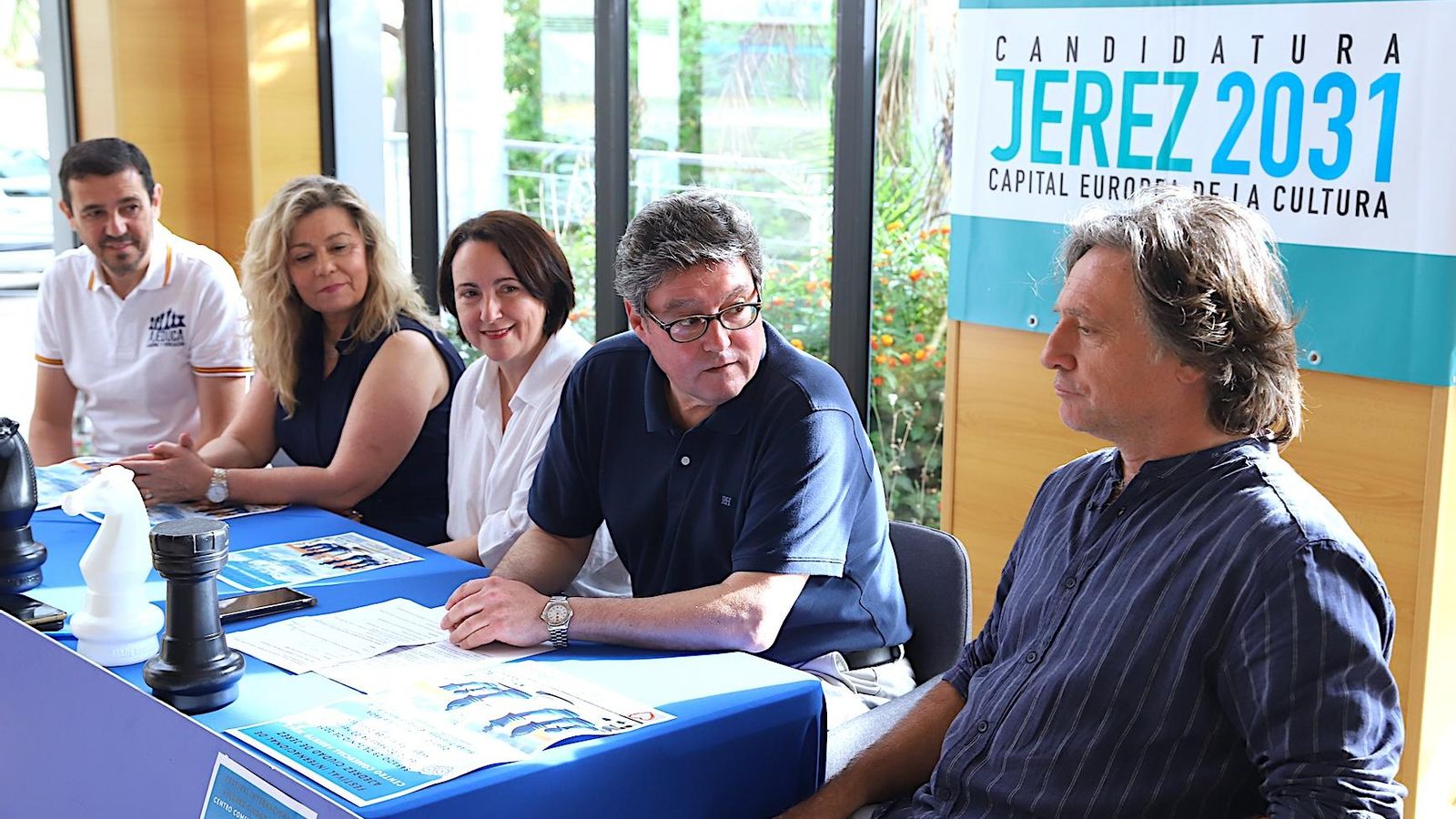 Un instante de la presentación del torneo. Un instante de la presentación del torneo.