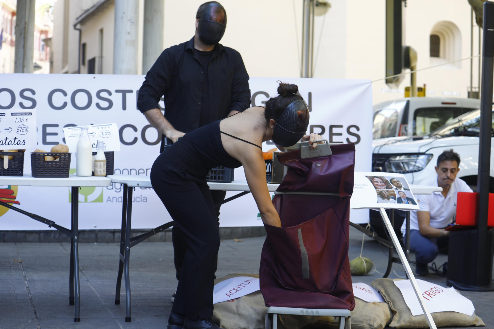 La concentración a favor del campo y el sector agrario en Córdoba, en imágenes