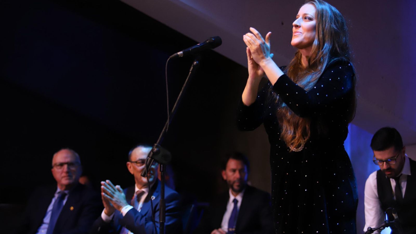 Argentina en pleno cante.