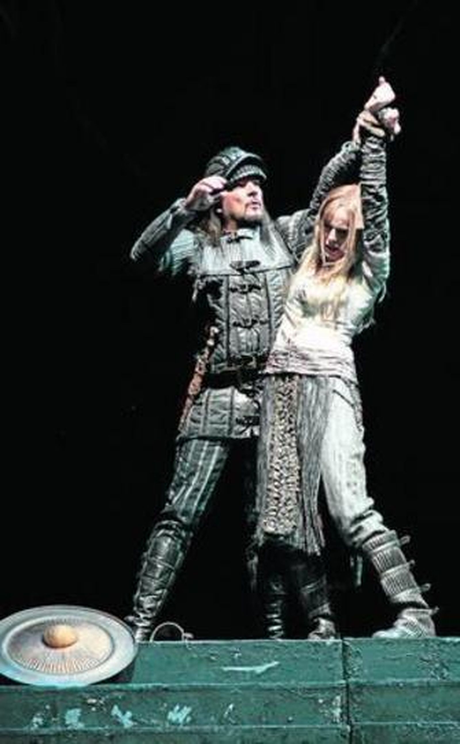 Christina Carvin interpreta a la guerrera Sárka en este montaje.