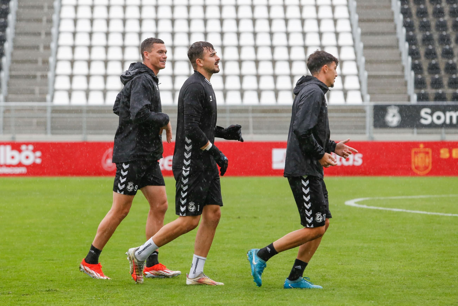 Las fotos del primer entrenamiento de Javi Moreno al frente de la Balona en La Línea