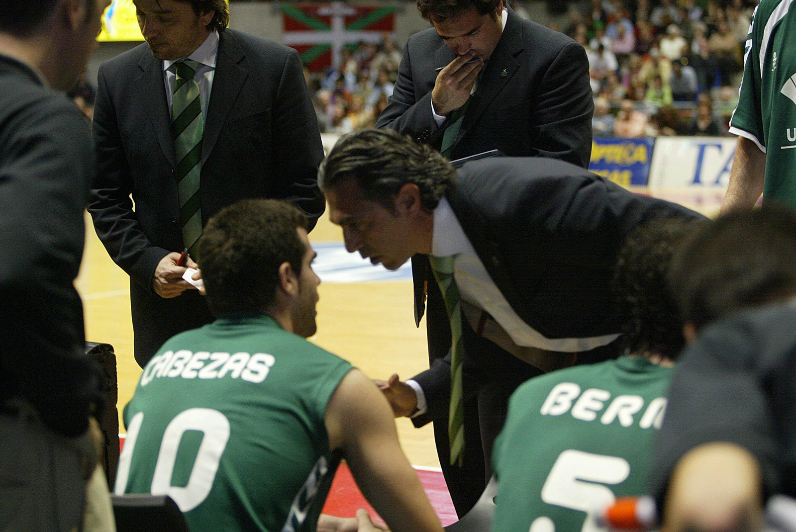 La carrera de Carlos Cabezas, en fotos