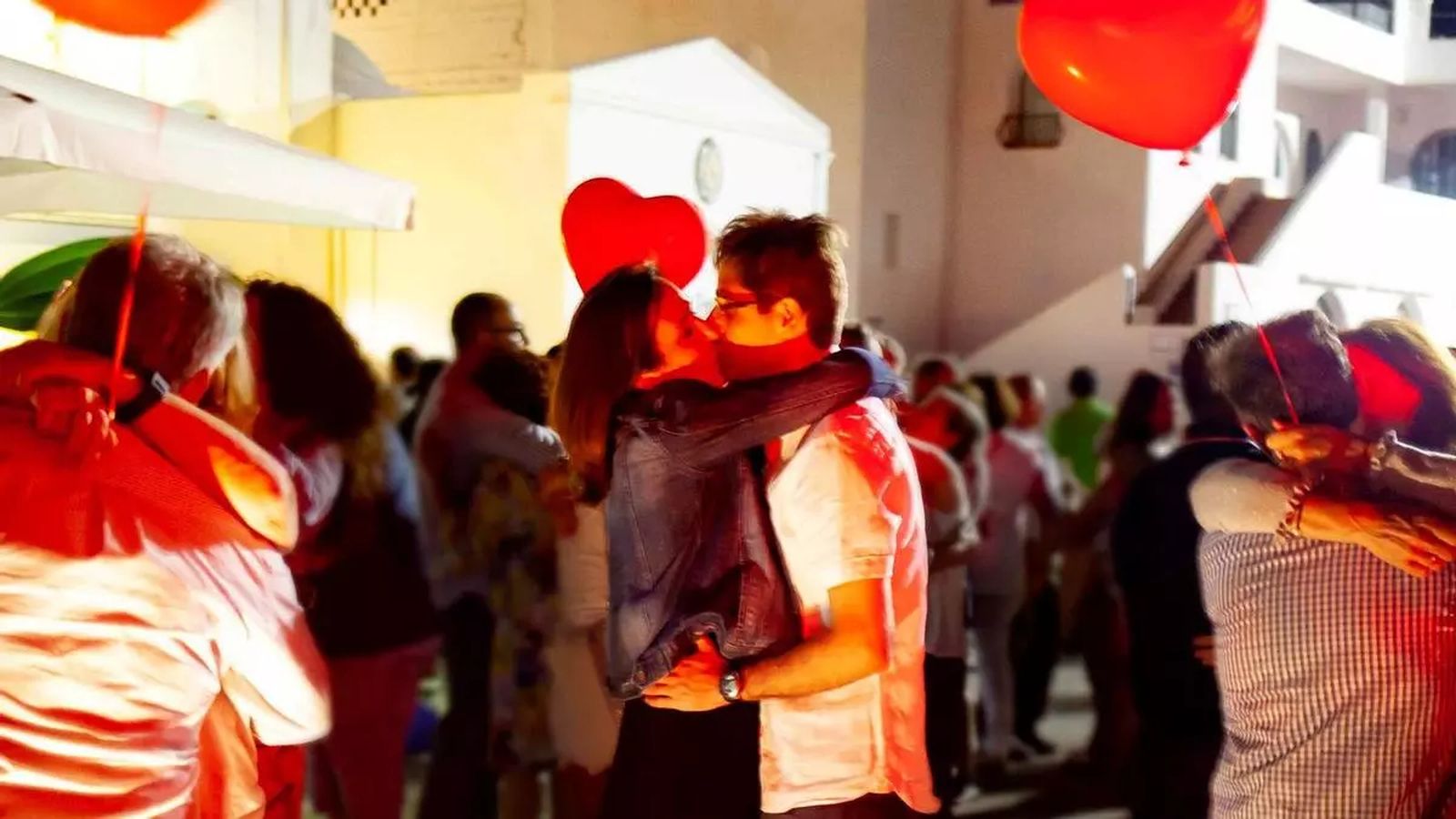 Se celebra en el primer sábado más cercano al solsticio de verano