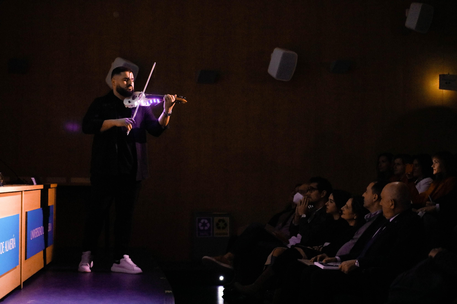 Entrega de distinciones en Salud UAL, en imágenes