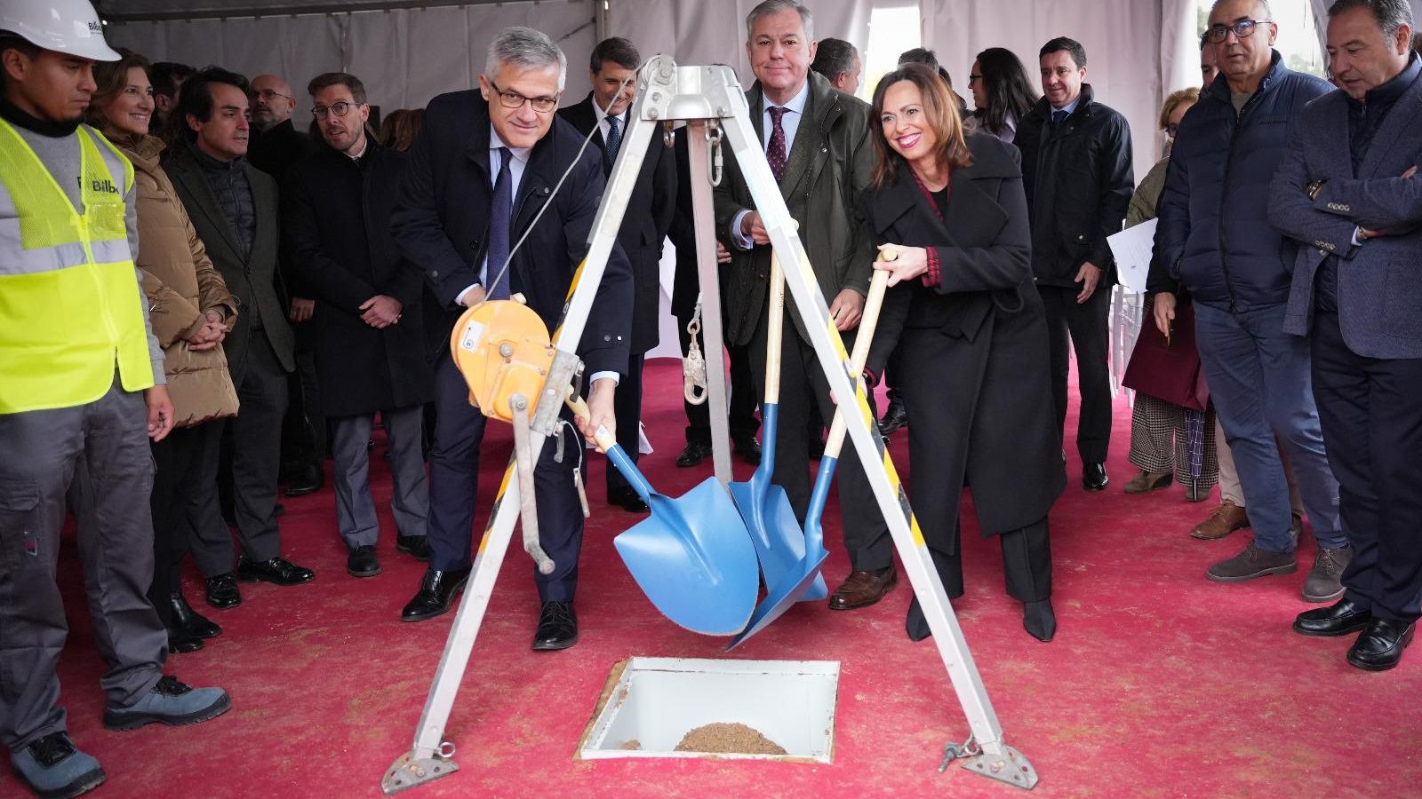 Acto de primera piedra de las 58 viviendas de Pino Montano