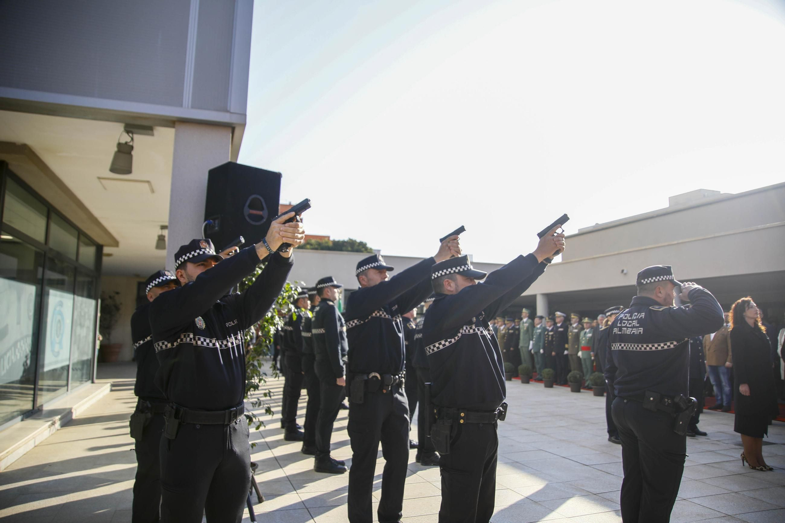 Las imágenes del acto institucional de la Policía Local de Almería con motivo de la festividad de su patrón, San Esteban