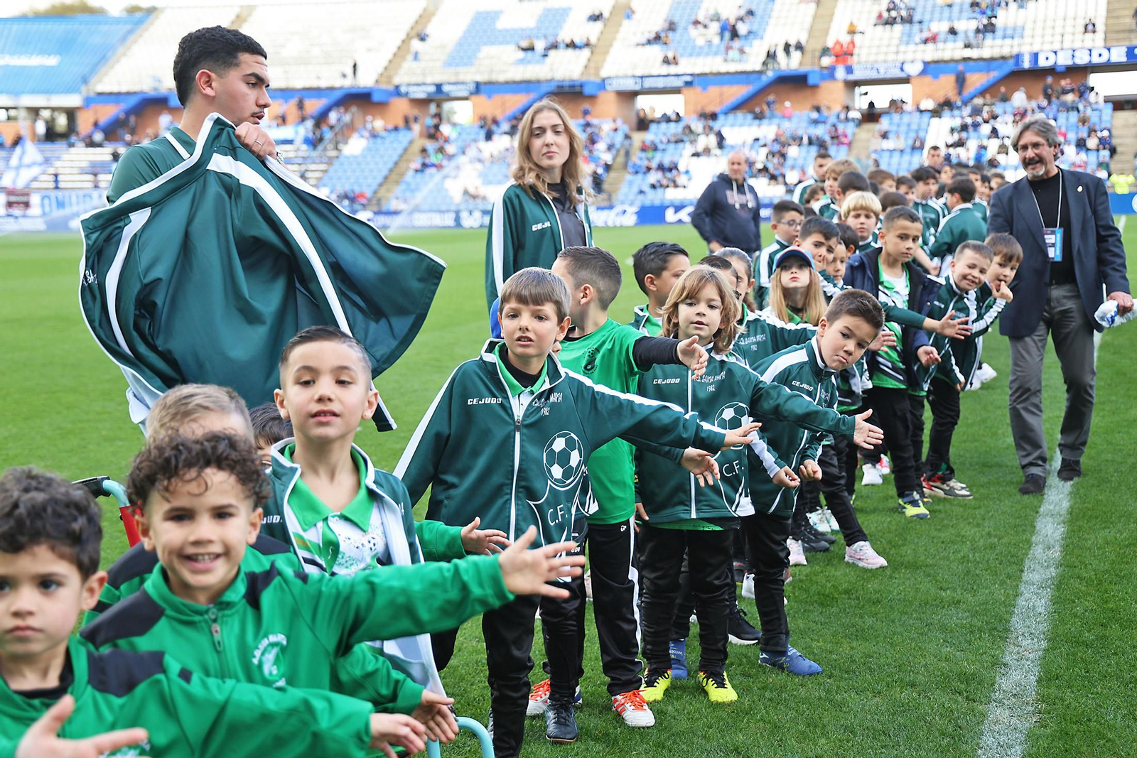 Búscate en el Nuevo Colombino en el Recreativo de Huelva vs Antequera